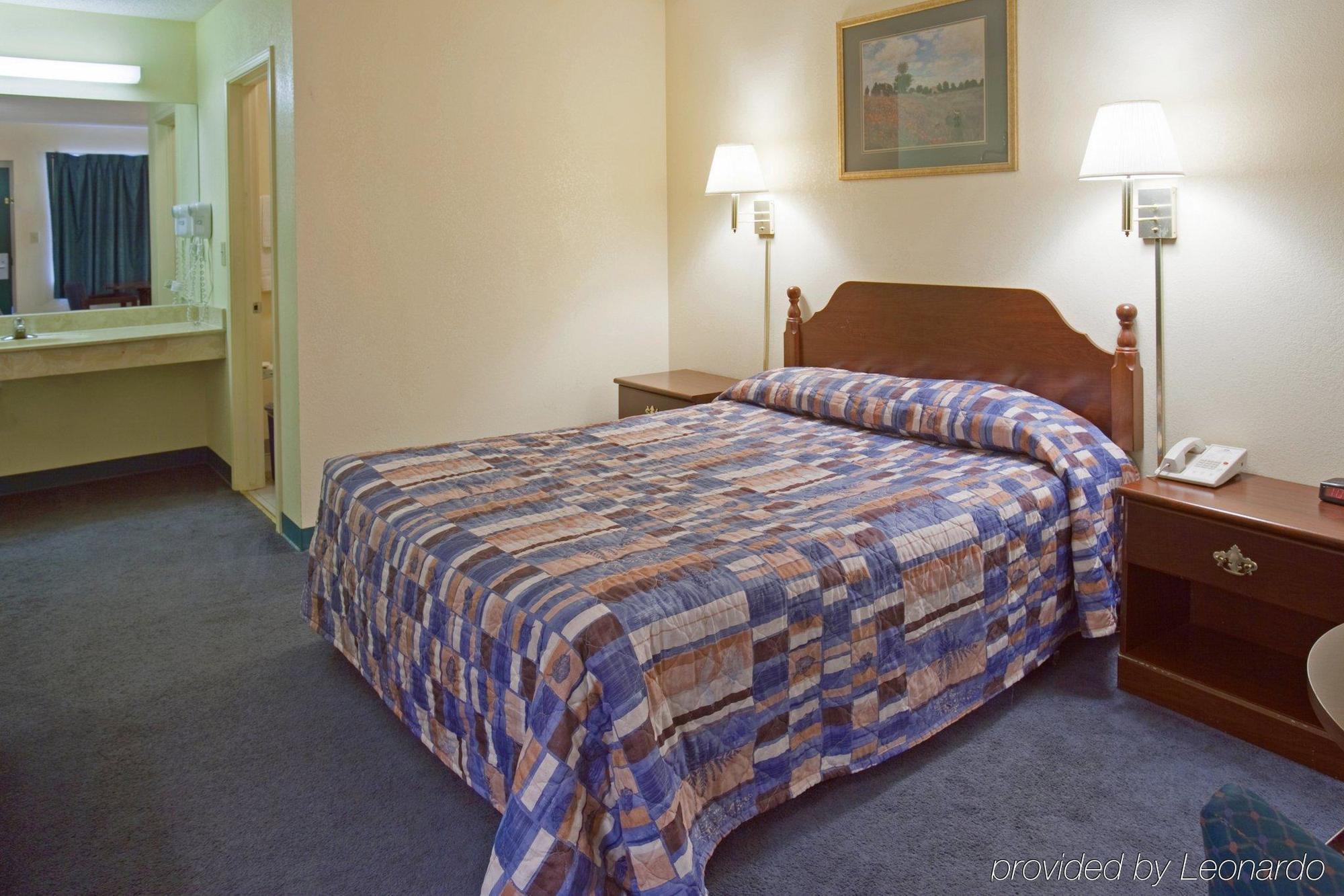 America'S Inn - Leeds Room photo
